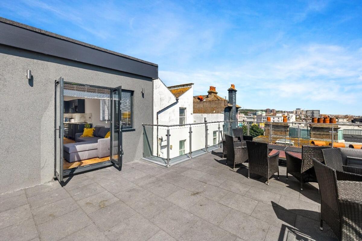 Apartment 3 Bedroom Flat With Sea View And Roof Terrace *